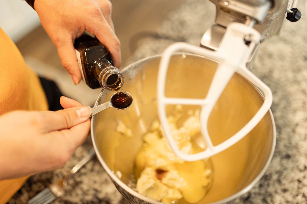 Mixer with vanilla